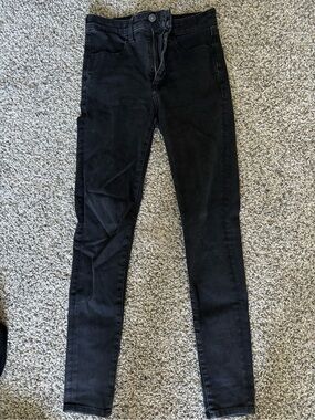 American Eagle Outfitters Black Women’s Super Hi-Rise Jeggings